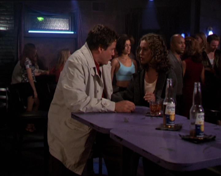 Charmed-Online-dot-210HeartbreakCity1663.jpg