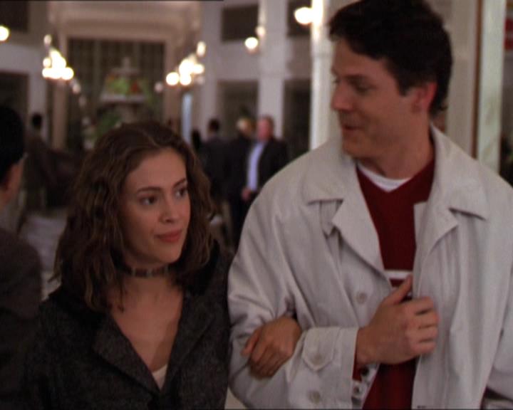 Charmed-Online-dot-210HeartbreakCity1881.jpg