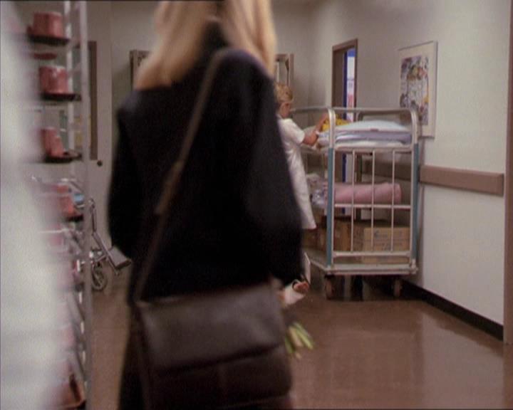 Charmed-Online-dot-210HeartbreakCity1918.jpg