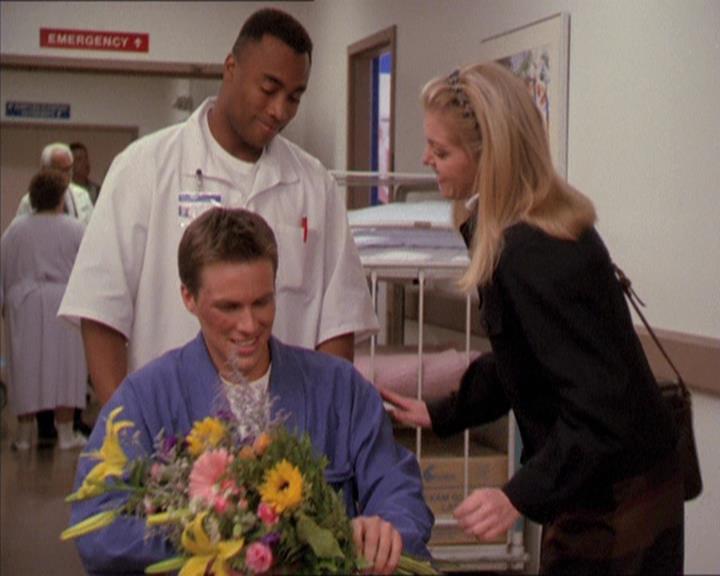 Charmed-Online-dot-210HeartbreakCity1925.jpg