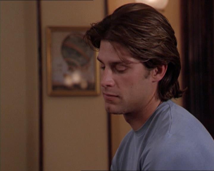 Charmed-Online-dot-210HeartbreakCity2070.jpg