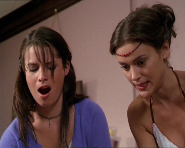 Charmed-Online-dot-211RecklessAbandon0359.jpg