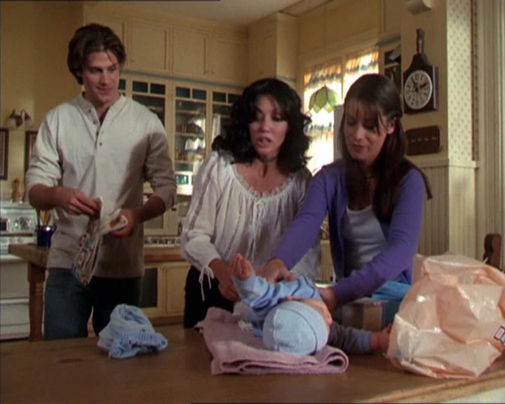 Charmed-Online-dot-211RecklessAbandon0720.jpg Charmed-Online-dot-211RecklessAbandon0720.jpg