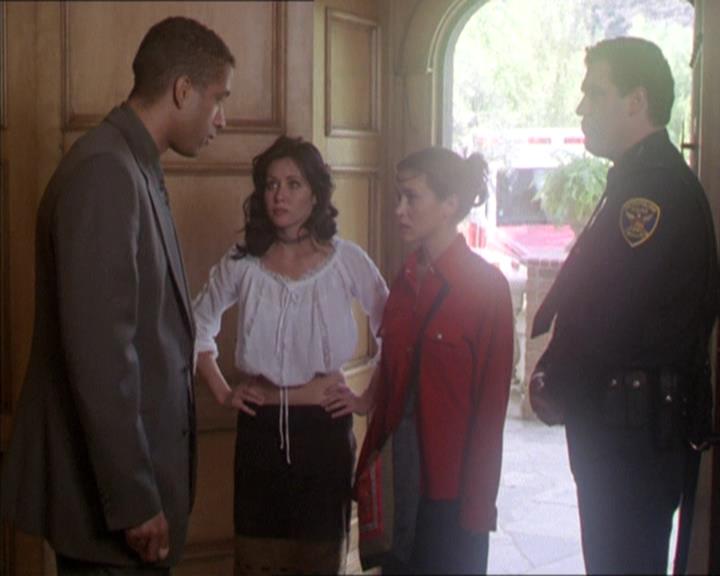 Charmed-Online-dot-211RecklessAbandon0973.jpg