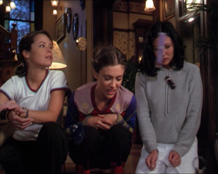 Charmed-Online-dot-211RecklessAbandon1210.jpg Charmed-Online-dot-211RecklessAbandon1210.jpg