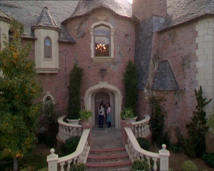 Charmed-Online-dot-211RecklessAbandon1467.jpg