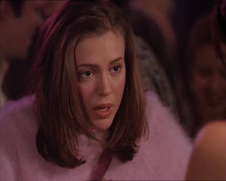 Charmed-Online-dot-212Awakened0077.jpg Charmed-Online-dot-212Awakened0077.jpg