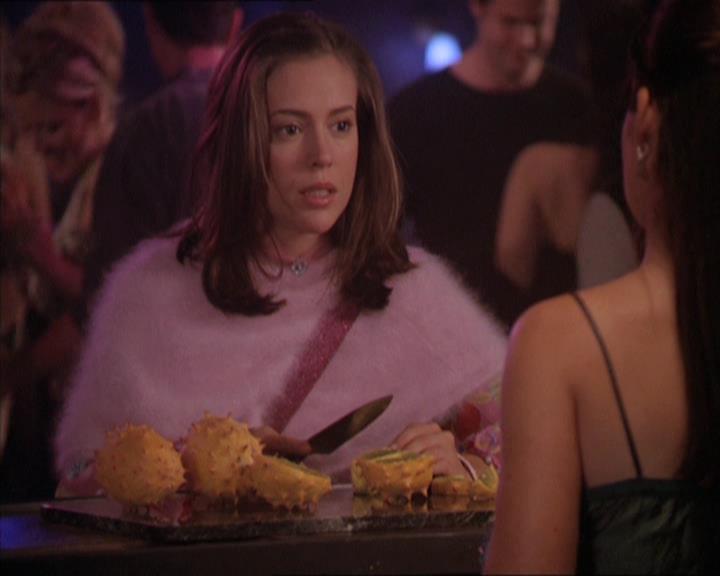 Charmed-Online-dot-212Awakened0114.jpg Charmed-Online-dot-212Awakened0114.jpg