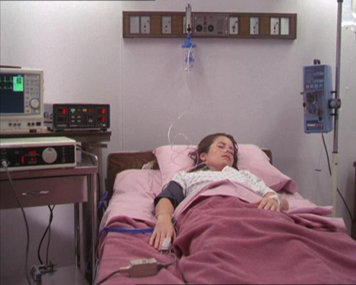 Charmed-Online-dot-212Awakened0288.jpg
