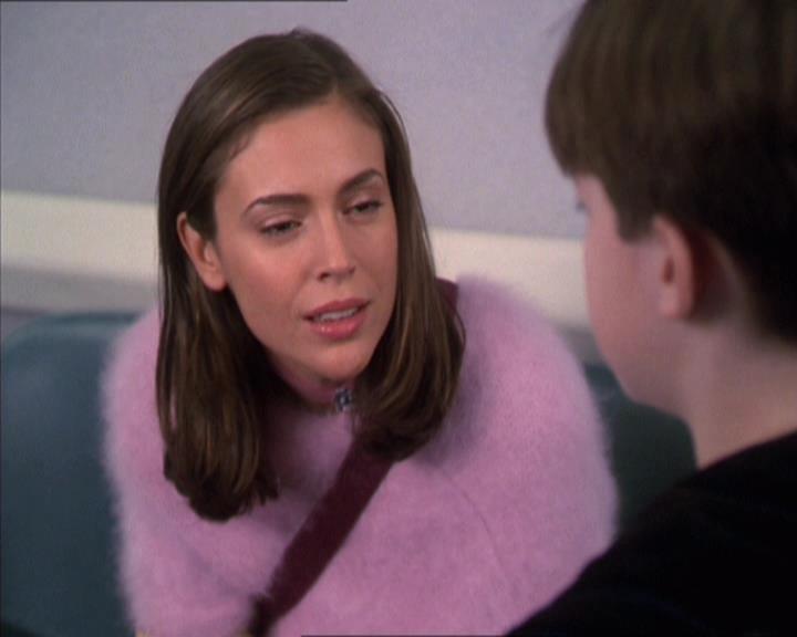 Charmed-Online-dot-212Awakened0406.jpg