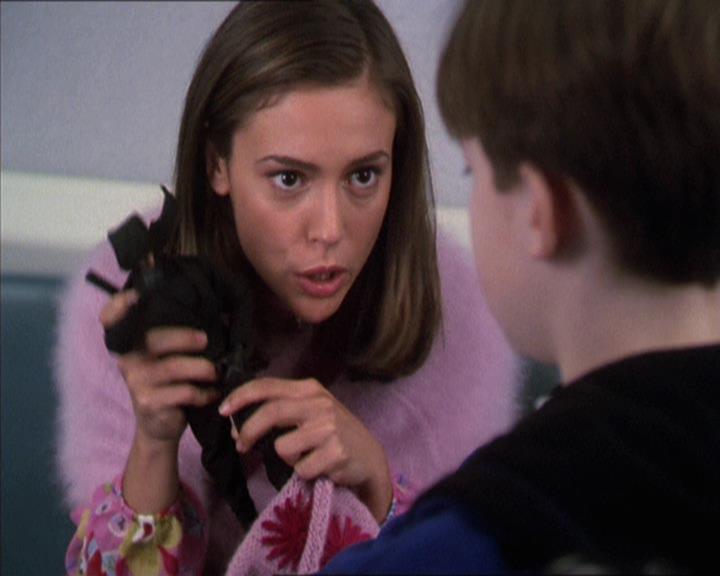 Charmed-Online-dot-212Awakened0456.jpg