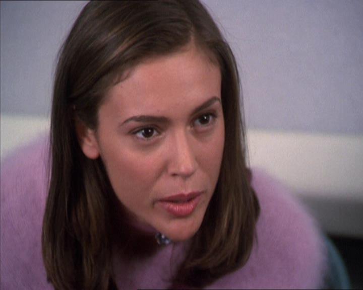 Charmed-Online-dot-212Awakened0482.jpg Charmed-Online-dot-212Awakened0482.jpg