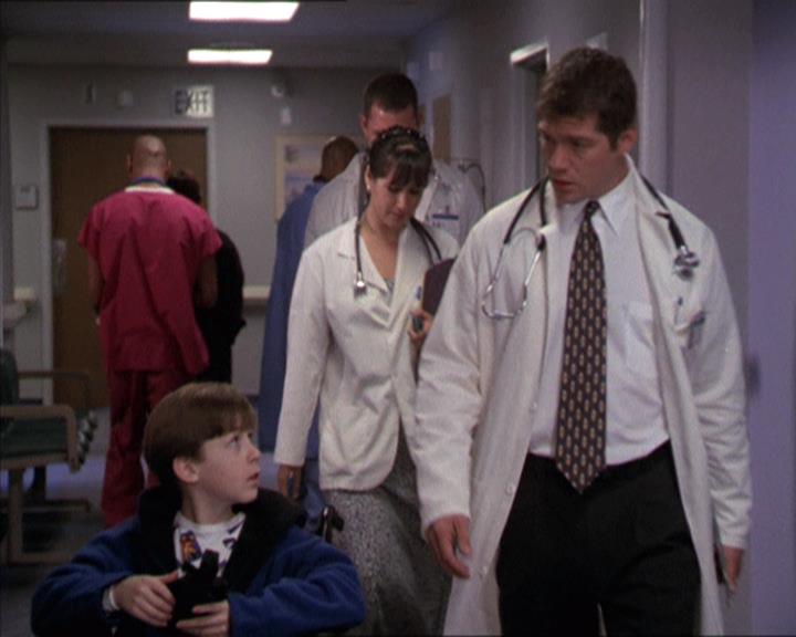 Charmed-Online-dot-212Awakened0489.jpg Charmed-Online-dot-212Awakened0489.jpg