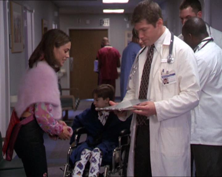 Charmed-Online-dot-212Awakened0493.jpg Charmed-Online-dot-212Awakened0493.jpg