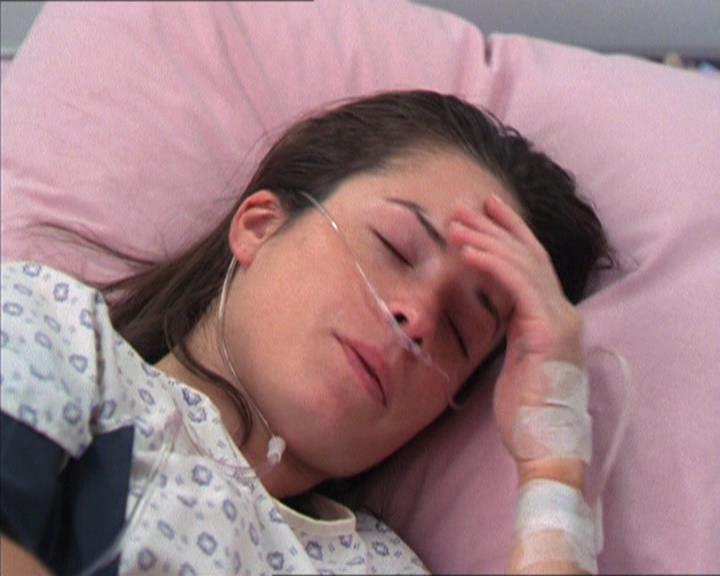 Charmed-Online-dot-212Awakened0544.jpg Charmed-Online-dot-212Awakened0544.jpg