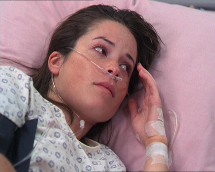 Charmed-Online-dot-212Awakened0549.jpg Charmed-Online-dot-212Awakened0549.jpg