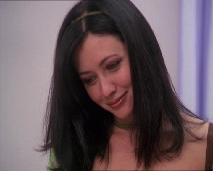 Charmed-Online-dot-212Awakened0603.jpg Charmed-Online-dot-212Awakened0603.jpg