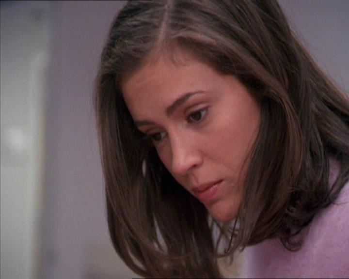 Charmed-Online-dot-212Awakened0631.jpg Charmed-Online-dot-212Awakened0631.jpg