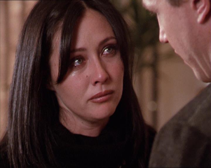 Charmed-Online-dot-212Awakened0732.jpg Charmed-Online-dot-212Awakened0732.jpg