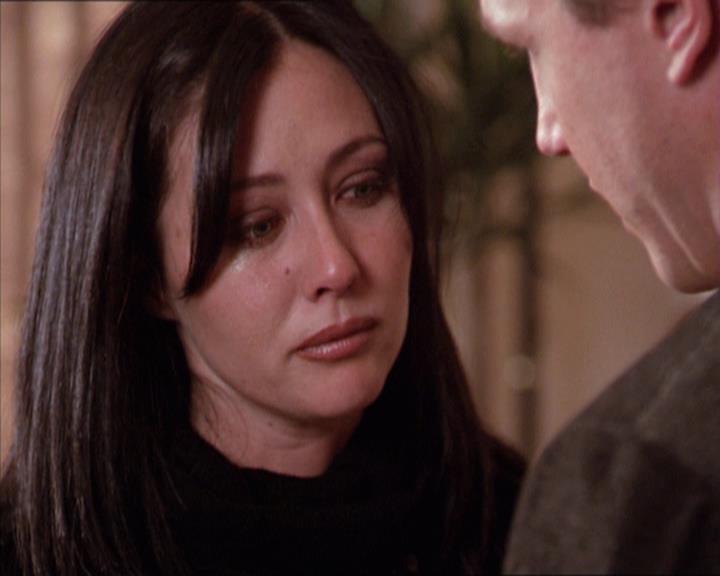 Charmed-Online-dot-212Awakened0733.jpg Charmed-Online-dot-212Awakened0733.jpg