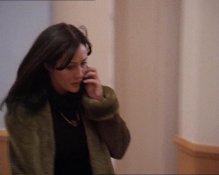 Charmed-Online-dot-212Awakened0769.jpg
