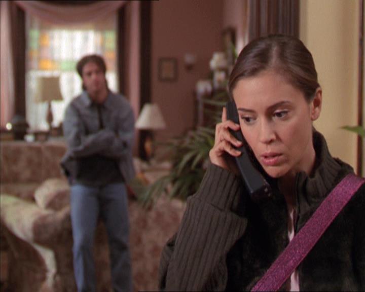 Charmed-Online-dot-212Awakened0773.jpg Charmed-Online-dot-212Awakened0773.jpg