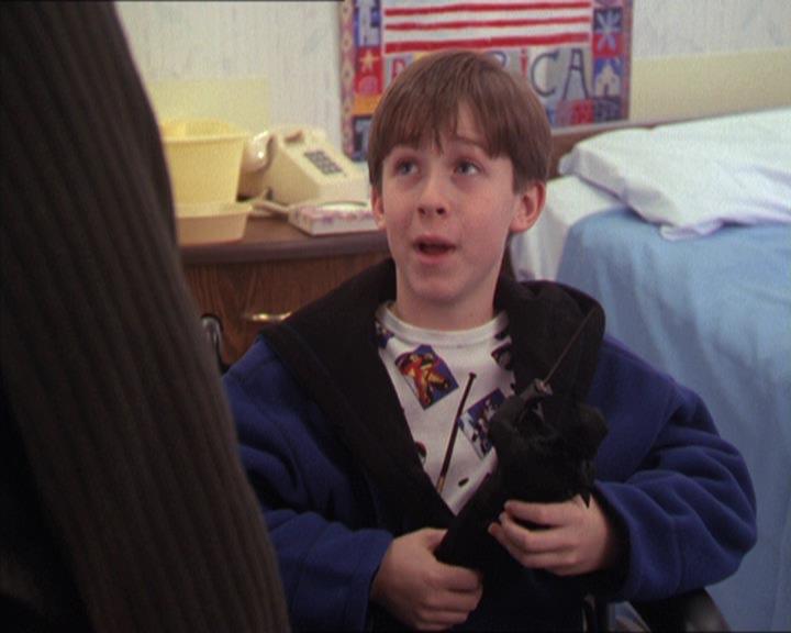 Charmed-Online-dot-212Awakened0984.jpg Charmed-Online-dot-212Awakened0984.jpg