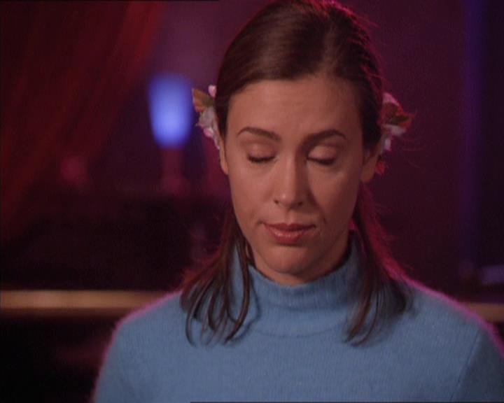 Charmed-Online-dot-212Awakened1240.jpg Charmed-Online-dot-212Awakened1240.jpg