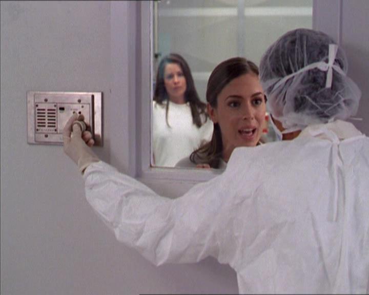 Charmed-Online-dot-212Awakened1545.jpg Charmed-Online-dot-212Awakened1545.jpg