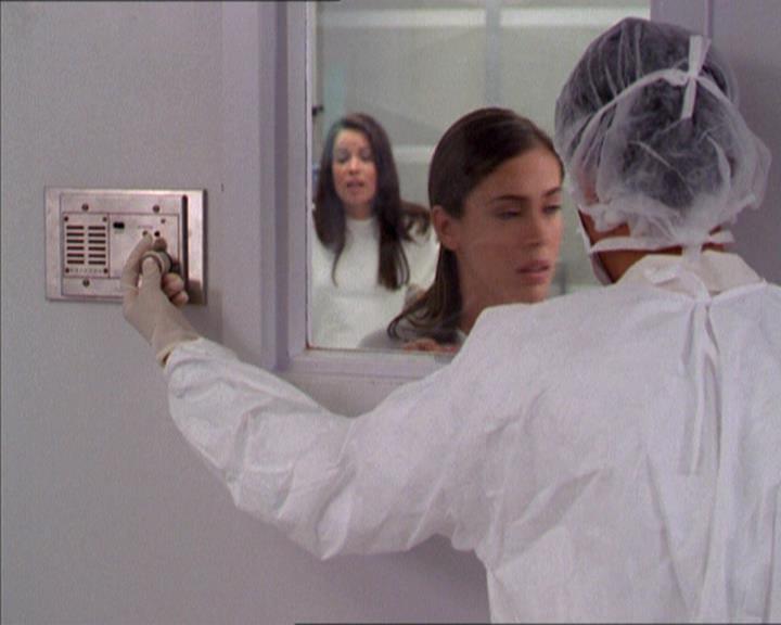 Charmed-Online-dot-212Awakened1550.jpg Charmed-Online-dot-212Awakened1550.jpg