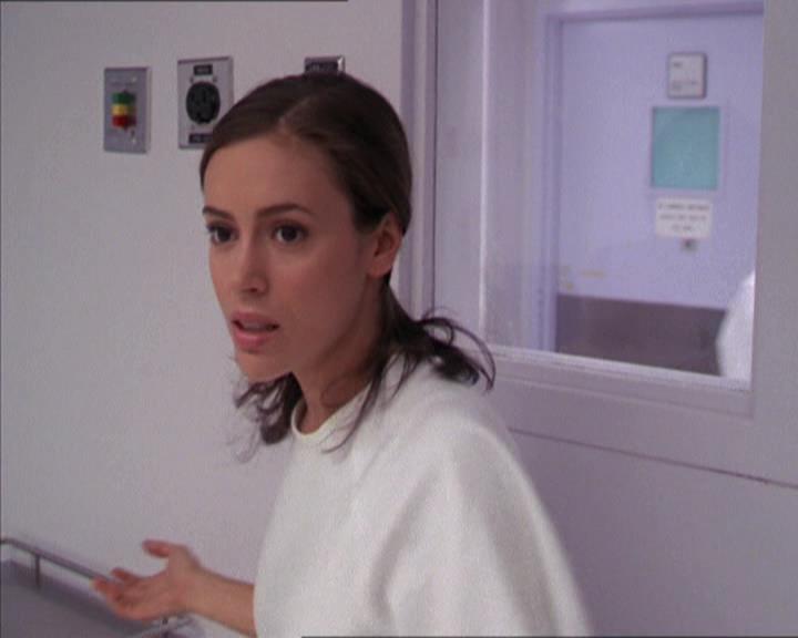 Charmed-Online-dot-212Awakened1554.jpg Charmed-Online-dot-212Awakened1554.jpg