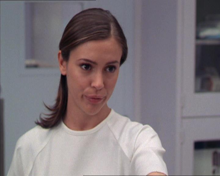 Charmed-Online-dot-212Awakened1568.jpg Charmed-Online-dot-212Awakened1568.jpg