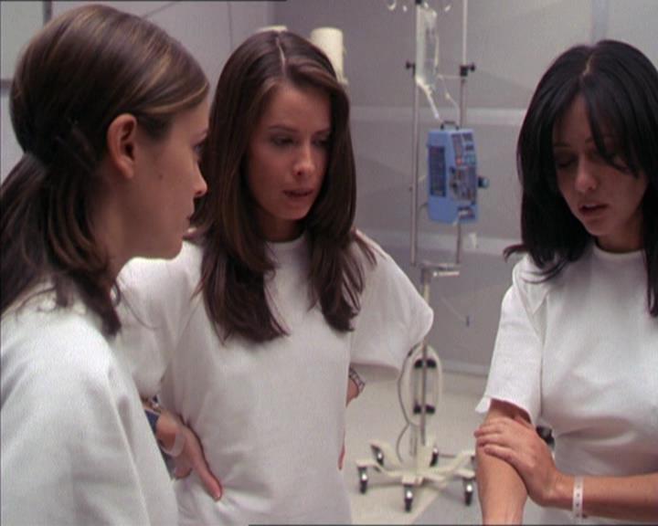 Charmed-Online-dot-212Awakened1569.jpg