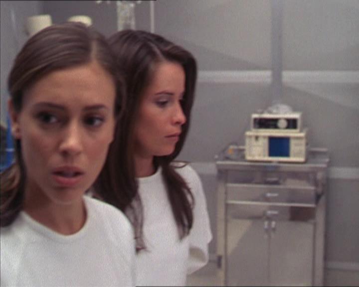 Charmed-Online-dot-212Awakened1585.jpg Charmed-Online-dot-212Awakened1585.jpg