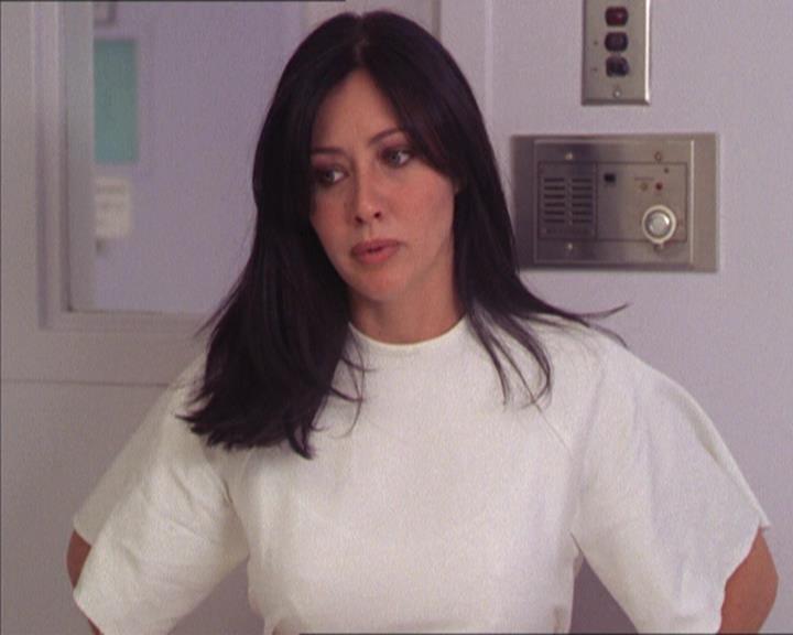 Charmed-Online-dot-212Awakened1598.jpg Charmed-Online-dot-212Awakened1598.jpg