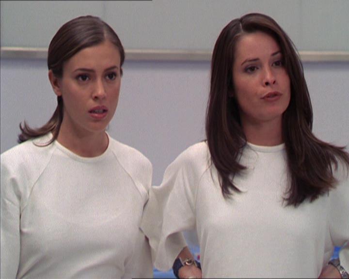 Charmed-Online-dot-212Awakened1634.jpg Charmed-Online-dot-212Awakened1634.jpg