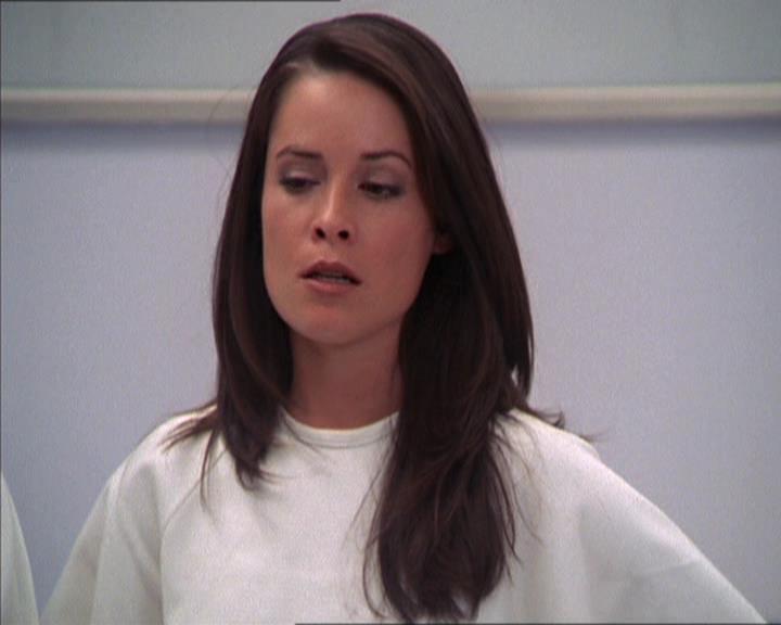 Charmed-Online-dot-212Awakened1670.jpg Charmed-Online-dot-212Awakened1670.jpg
