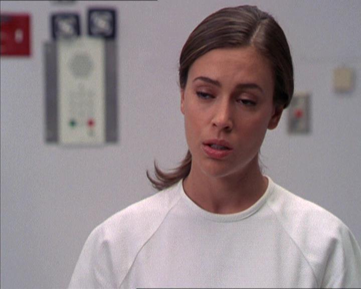 Charmed-Online-dot-212Awakened1698.jpg