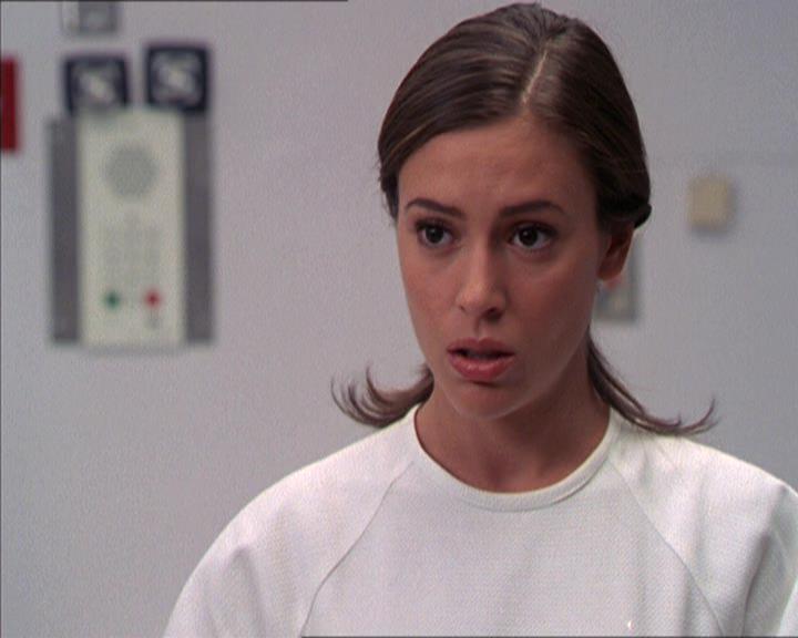 Charmed-Online-dot-212Awakened1711.jpg