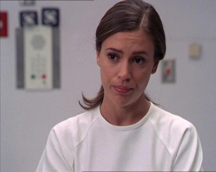 Charmed-Online-dot-212Awakened1738.jpg Charmed-Online-dot-212Awakened1738.jpg