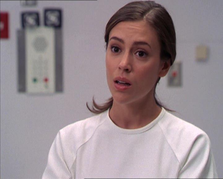 Charmed-Online-dot-212Awakened1745.jpg
