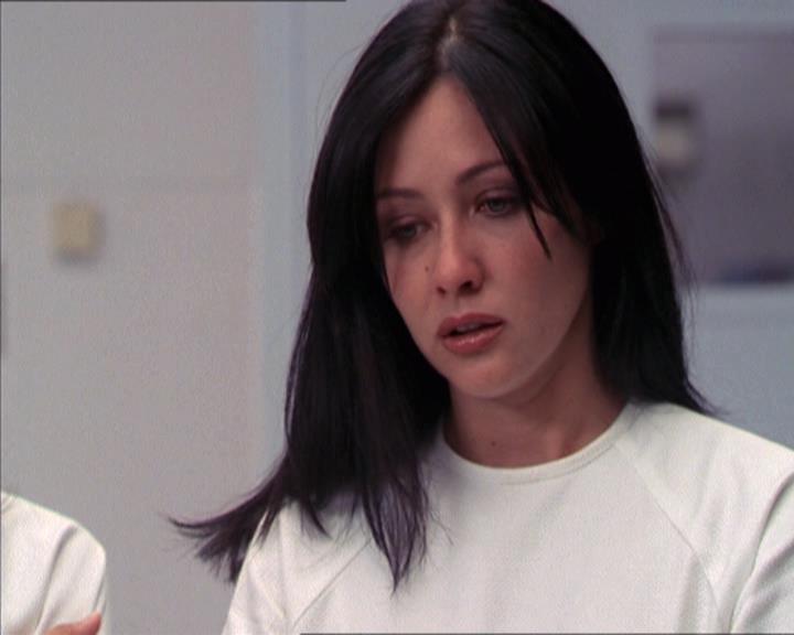 Charmed-Online-dot-212Awakened1775.jpg Charmed-Online-dot-212Awakened1775.jpg