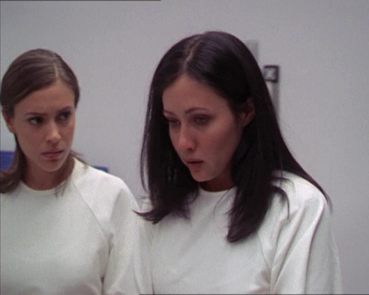 Charmed-Online-dot-212Awakened1826.jpg