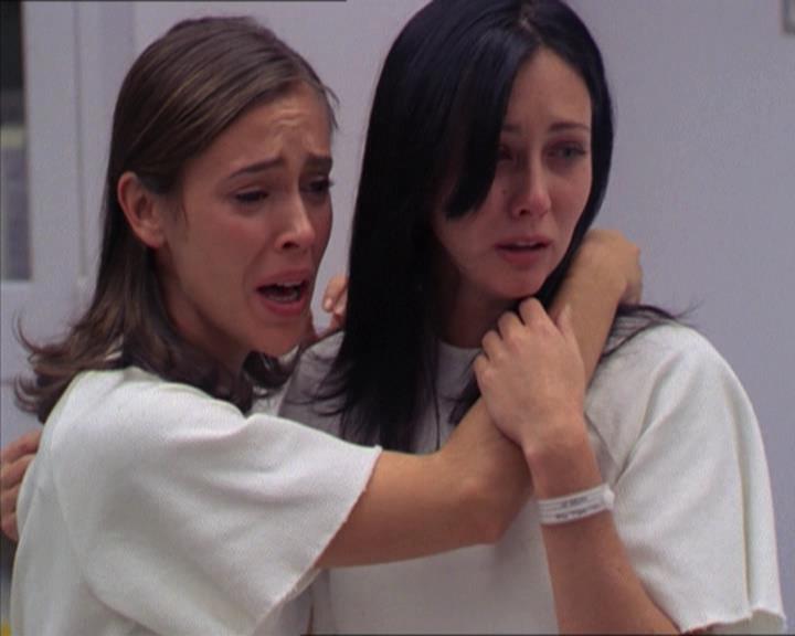 Charmed-Online-dot-212Awakened1934.jpg Charmed-Online-dot-212Awakened1934.jpg