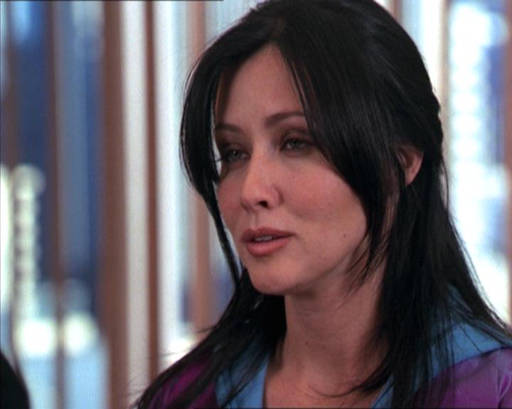 Charmed-Online-dot-212Awakened2143.jpg Charmed-Online-dot-212Awakened2143.jpg