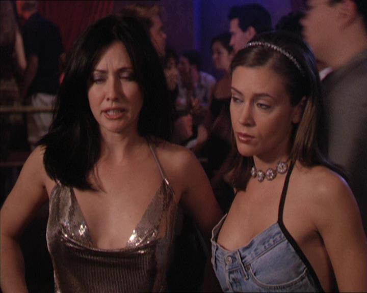 Charmed-Online-dot-212Awakened2247.jpg Charmed-Online-dot-212Awakened2247.jpg