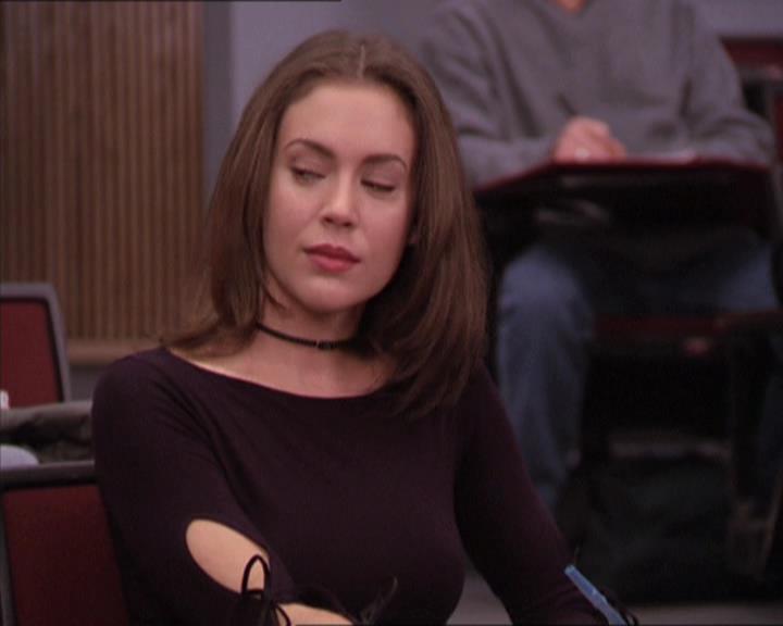 Charmed-Online-dot-213AnimalPragmatism0015.jpg