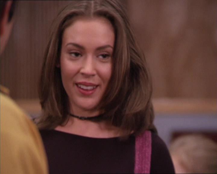 Charmed-Online-dot-213AnimalPragmatism0117.jpg