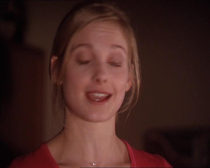 Charmed-Online-dot-213AnimalPragmatism0151.jpg
