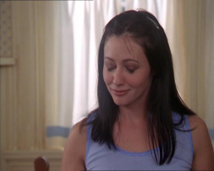 Charmed-Online-dot-213AnimalPragmatism0333.jpg
